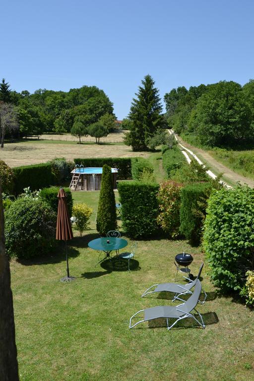 Studio De Charme Abelia Pensionat Saint-Crépin-et-Carlucet Eksteriør billede